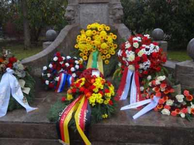 Dzień Pamięci Ofiar Przemocy w Unterhaching - zdjęcie2