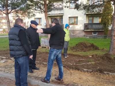 Nowy parking przy ul. Habsburgów - zdjęcie1