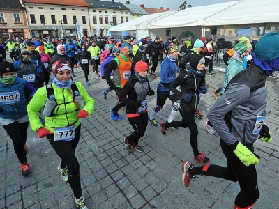 (Aktualizacja) XIX PÓŁMARATON DOOKOŁA JEZIORA ŻYWIECKIEGO „O PUCHAR STAROSTY ŻYWIECKIEGO” - zdjęcie4