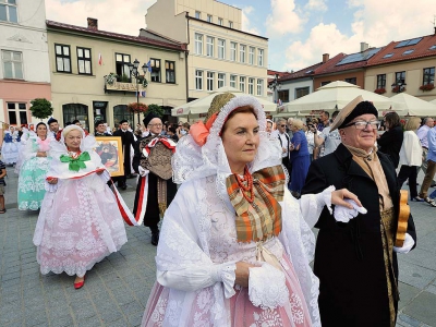 Przenosiny cechu piekarskiego oraz burkot - zdjęcie54