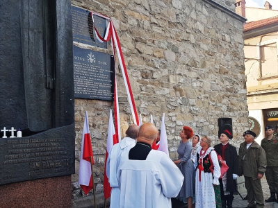 Odsłonięcie tablicy pamiątkowej - zdjęcie5