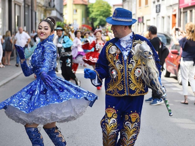 Roztańczony korowód 56. Tygodnia Kultury Beskidzkiej - zdjęcie57