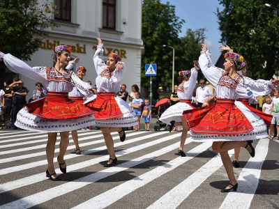 Roztańczony korowód 56. Tygodnia Kultury Beskidzkiej - zdjęcie50