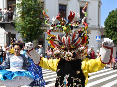 Roztańczony korowód 56. Tygodnia Kultury Beskidzkiej - zdjęcie51