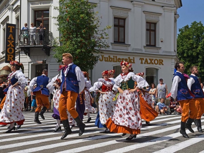 Roztańczony korowód 56. Tygodnia Kultury Beskidzkiej - zdjęcie48