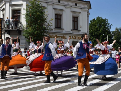 Roztańczony korowód 56. Tygodnia Kultury Beskidzkiej - zdjęcie44