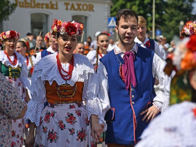 Roztańczony korowód 56. Tygodnia Kultury Beskidzkiej - zdjęcie45