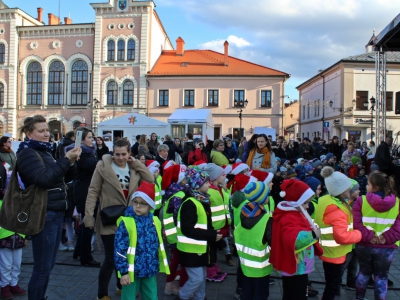 Orszak Świętego Mikołaja na żywieckim Rynku - zdjęcie12