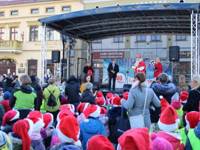 Orszak Świętego Mikołaja na żywieckim Rynku - zdjęcie6