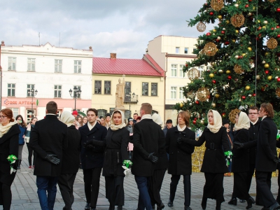 Polonez na żywieckim Rynku - zdjęcie16