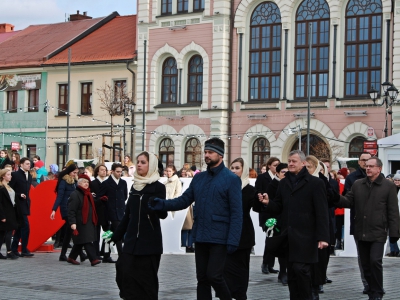 Polonez na żywieckim Rynku - zdjęcie7