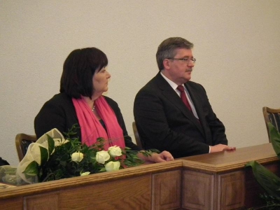 Wizyta Prezydenta RP Bronisława Komorowskiego z małżonką Anną 3-01-2011 - zdjęcie50