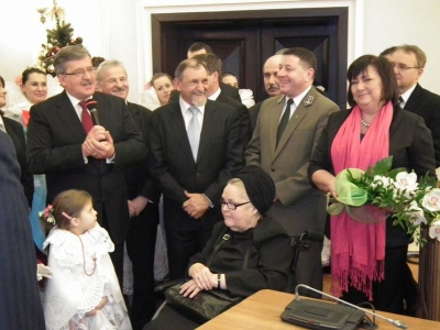 Wizyta Prezydenta RP Bronisława Komorowskiego z małżonką Anną 3-01-2011 - zdjęcie4