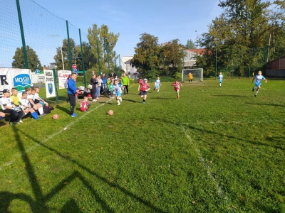 Mini boisko do piłki nożnej na osiedlu Młodych - zdjęcie4