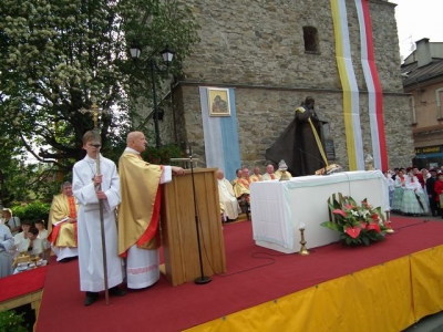 Poświęcenie pomnika Jana Pawła II -22.05.2011 - zdjęcie39