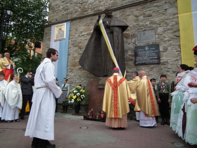 Poświęcenie pomnika Jana Pawła II -22.05.2011 - zdjęcie28