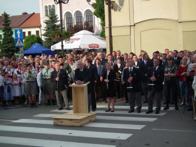 Poświęcenie pomnika Jana Pawła II -22.05.2011 - zdjęcie21
