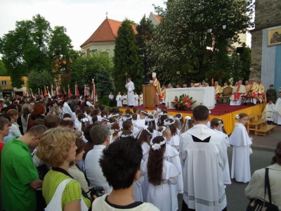Poświęcenie pomnika Jana Pawła II -22.05.2011 - zdjęcie13