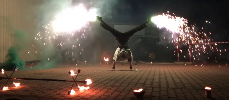 Fireshow na żywieckim Rynku