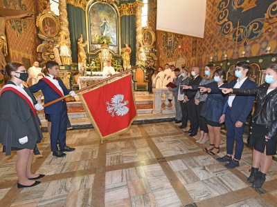 Jubileusz 110-lecia oddania do użytku budynku Liceum Ogólnokształcącego im. Mikołaja Kopernika w Żywcu - zdjęcie15