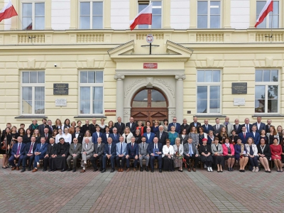 Jubileusz 110-lecia oddania do użytku budynku Liceum Ogólnokształcącego im. Mikołaja Kopernika w Żywcu - zdjęcie5