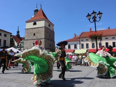 Korowód zespołów 61. TKB - zdjęcie2